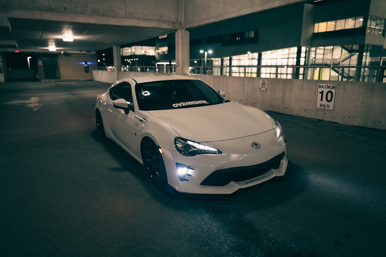 Is Window Tinting Ashmore Worth It for Your Car