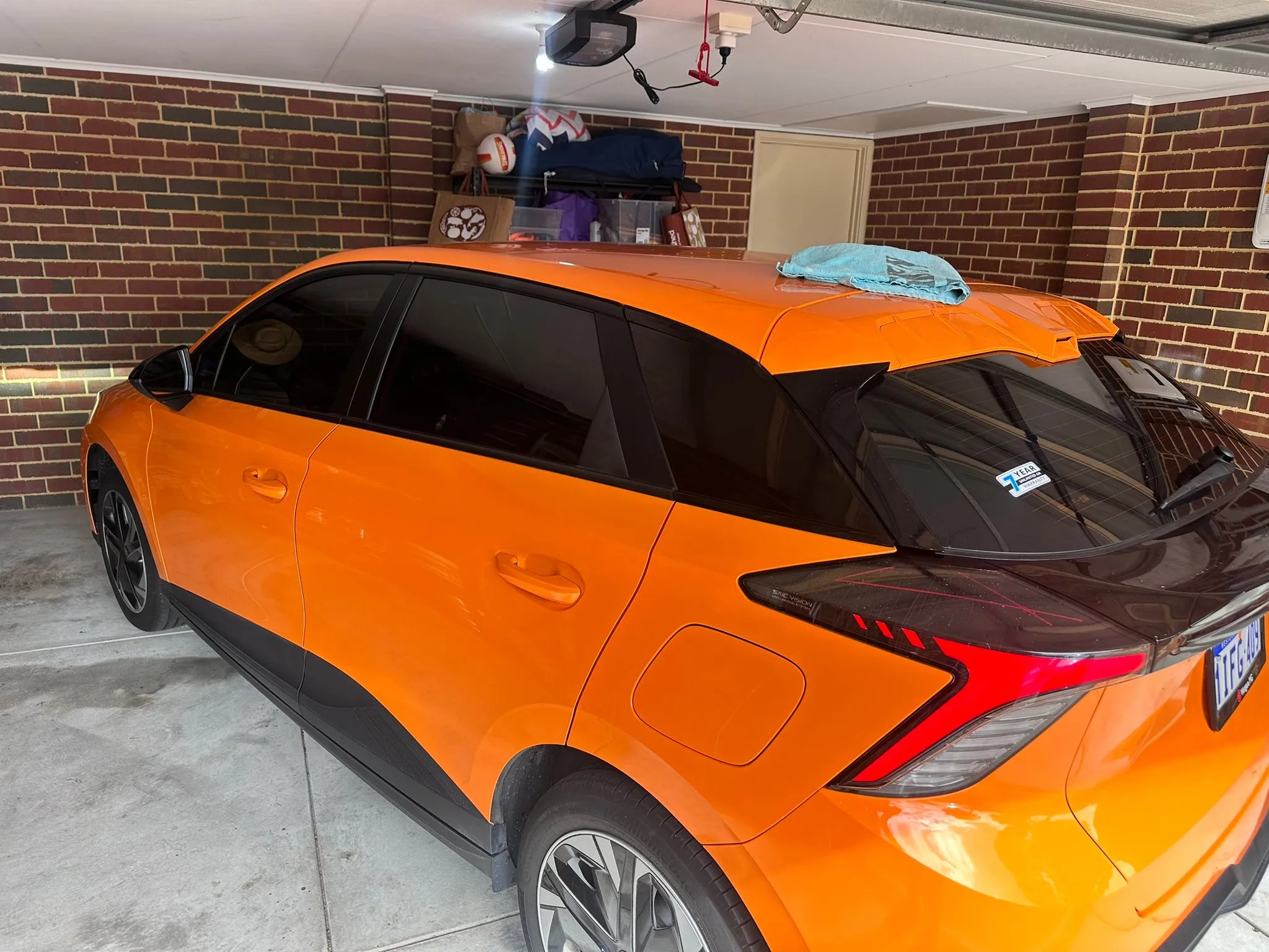 MG window tint install, R1 Auto