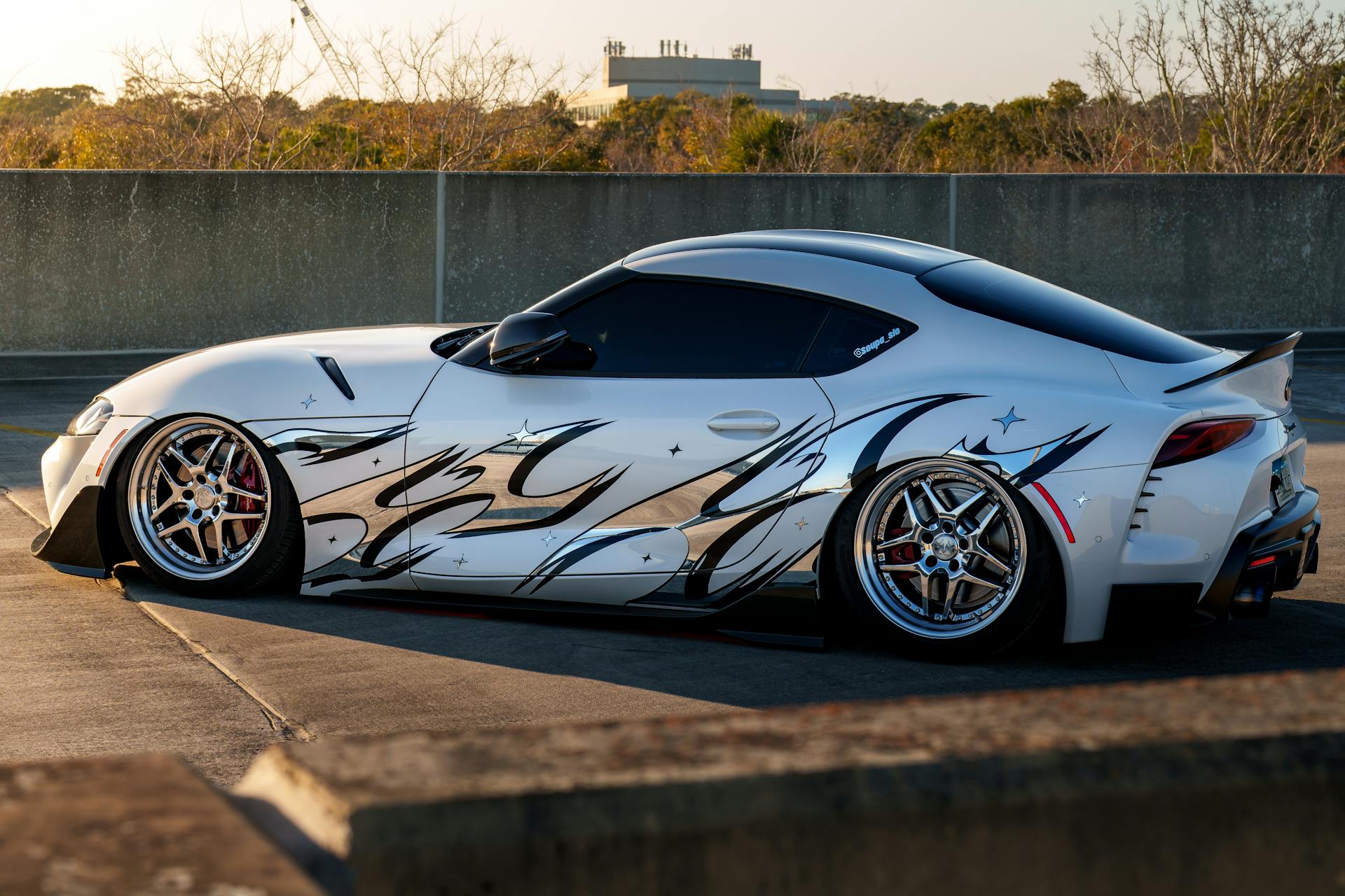 how long does it take to tint a car