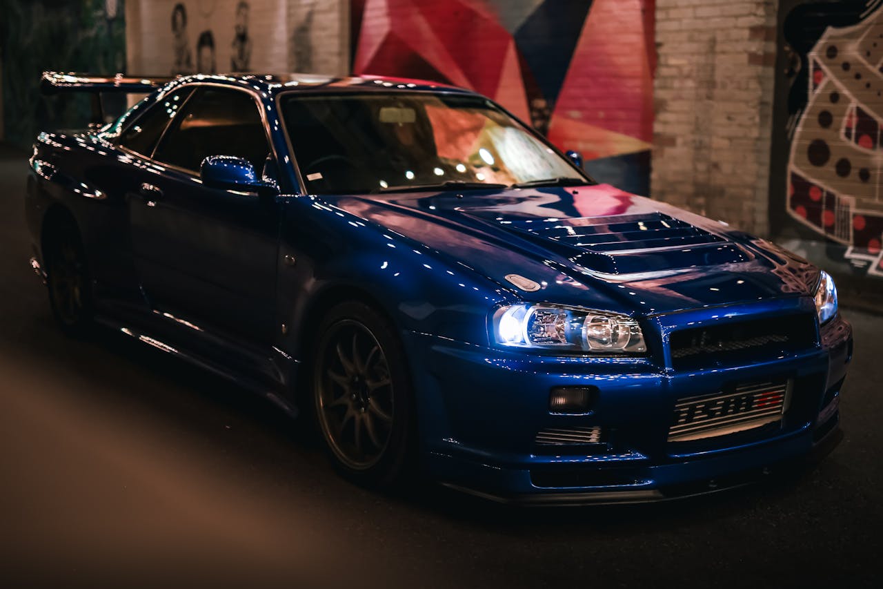 What Is the Best Paint Protection for New Cars? (Dealership vs. Pro)